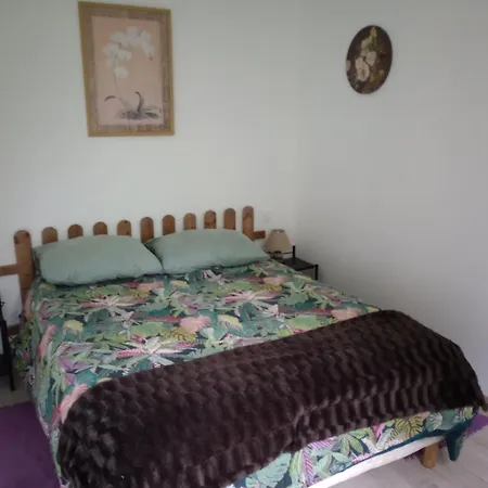 度假居 La Cour Angot Cormeilles (Eure)